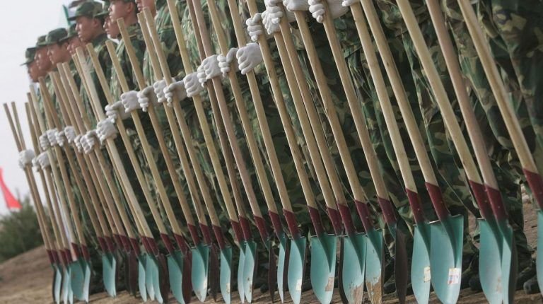 China soldiers plant trees