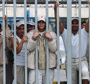 México libera presos