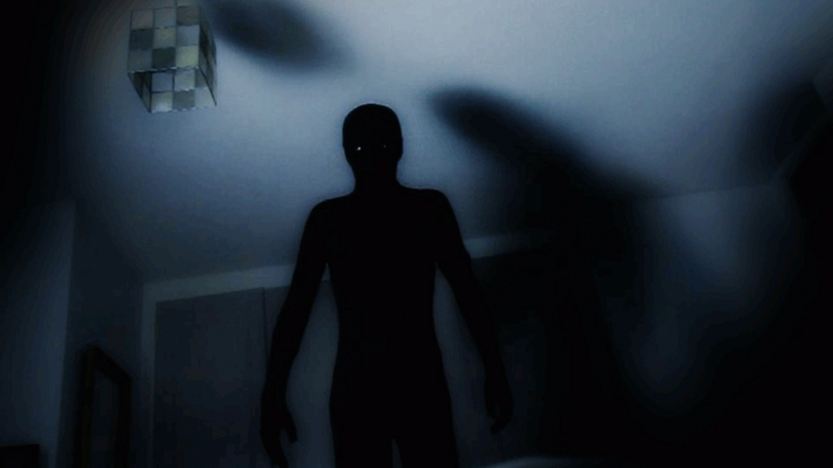 Descubre el Misterio Detrás de las Sombras Negras que Podrían Acechar tu Hogar: ¿Fenómeno Paranormal?