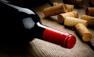 corcho-vino-destapar-sin-sacacorcho-ignis-natura