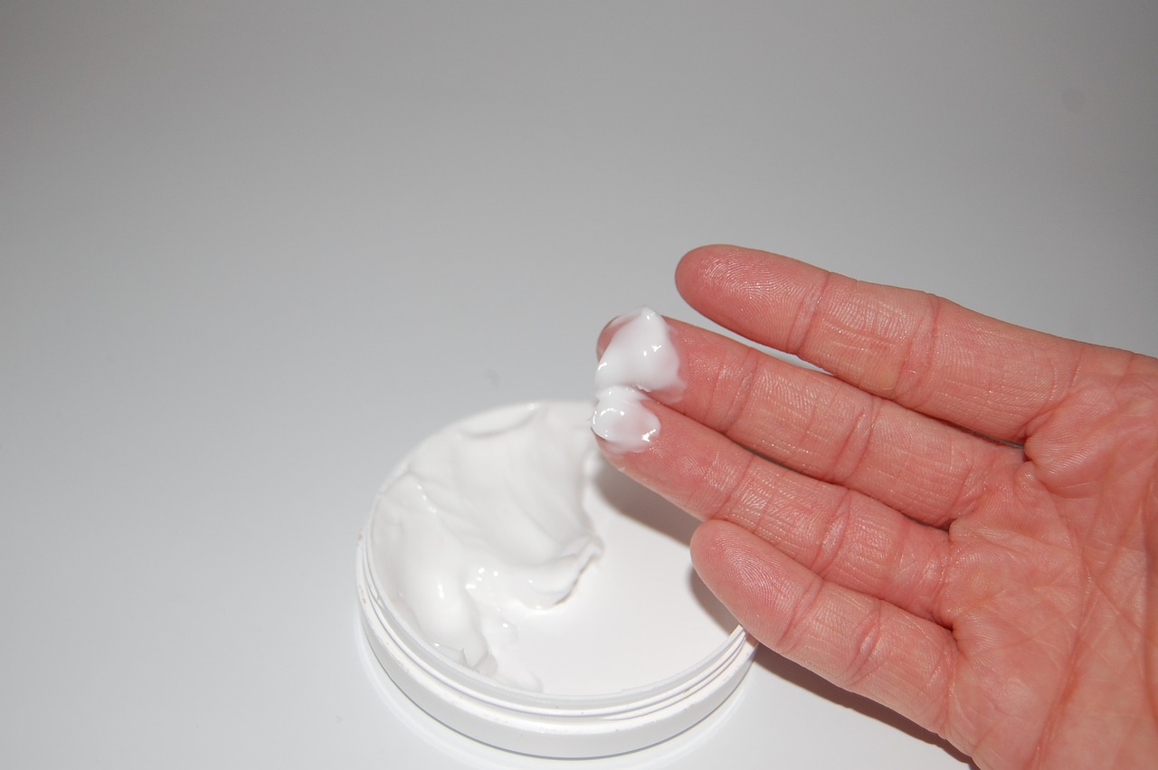 Crema Casera Antiarrugas con Solo 3 Ingredientes: Belleza Natural al Alcance de Todos
