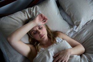 Síntomas de la menopausia que no puedes ignorar: señales que muchas mujeres pasan por alto