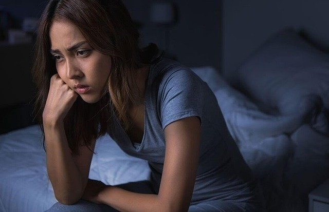 La vitamina que podría faltar cuando sientes cansancio todo el día